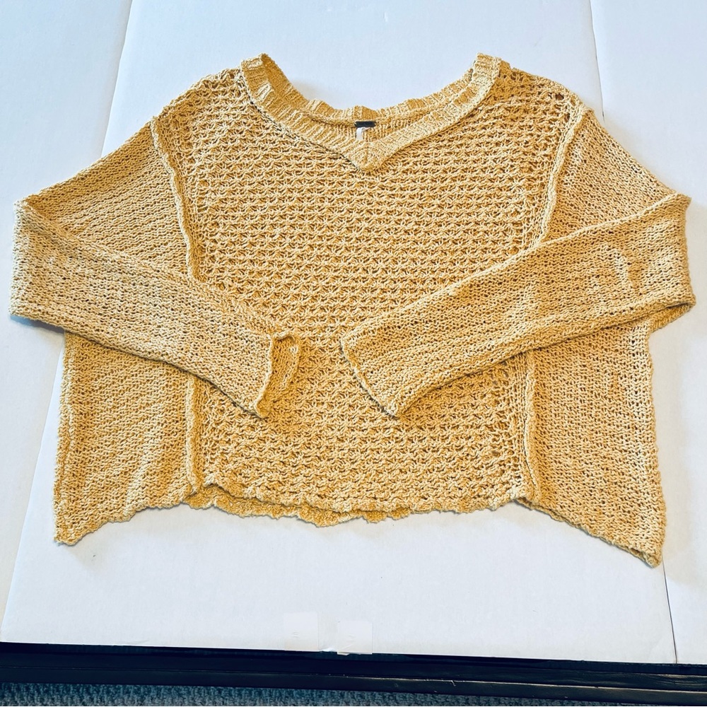 Free People Womens Size XS Yellow Oversized Knit Sweater V-neck Boho *FLAWED*